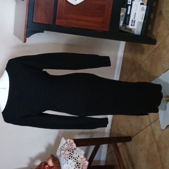 Hippie Rose- Classic Black Long Sleeve Dress - Picture 7 of 14